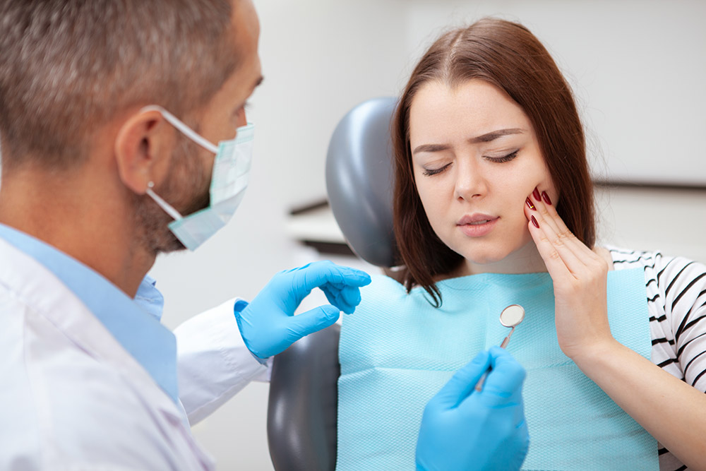Tooth Extractions in North York