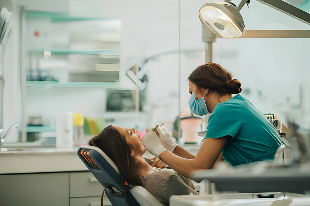 How do you know if a dentist is trustworthy?
