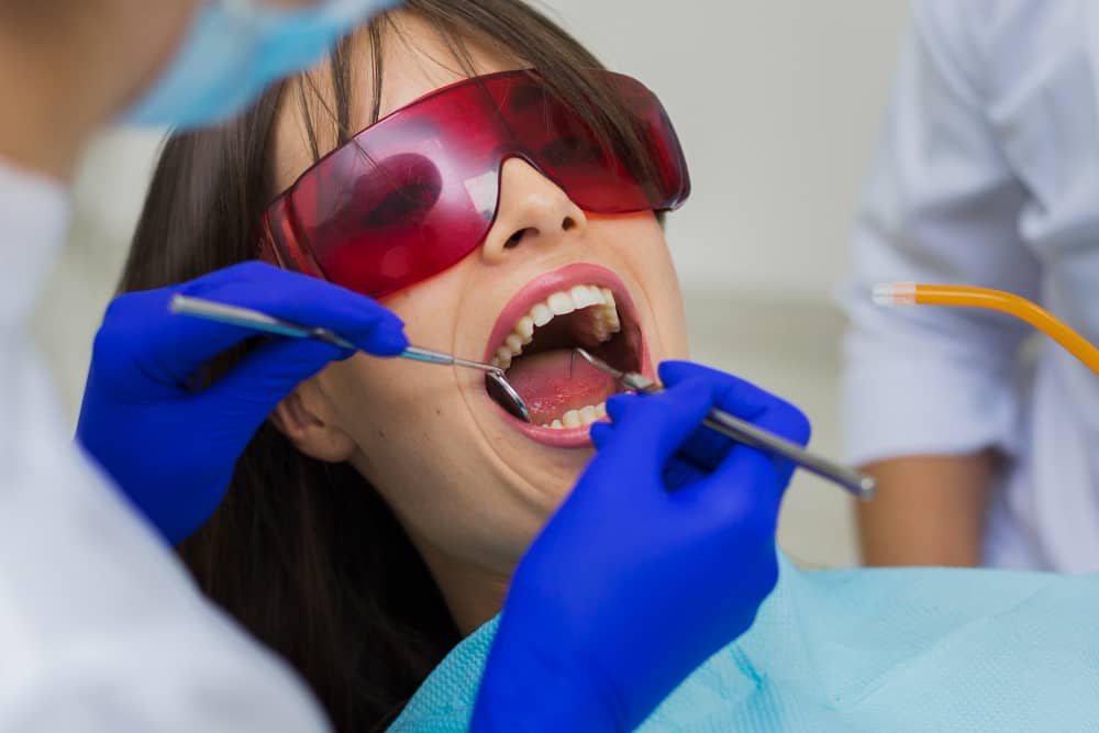 Is Teeth Whitening Safe? Find Out in North York